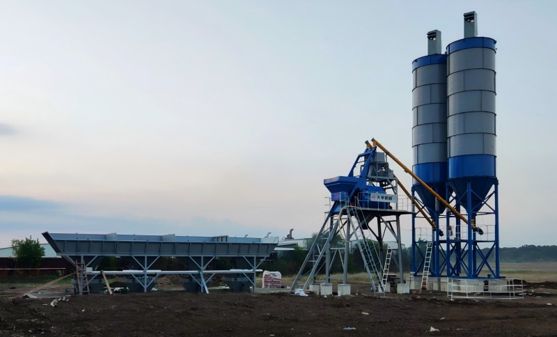 提斗型混凝土攪拌站